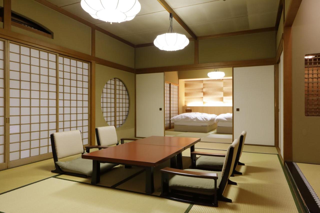 Отель Oku Yugawara Sansuirou Экстерьер фото