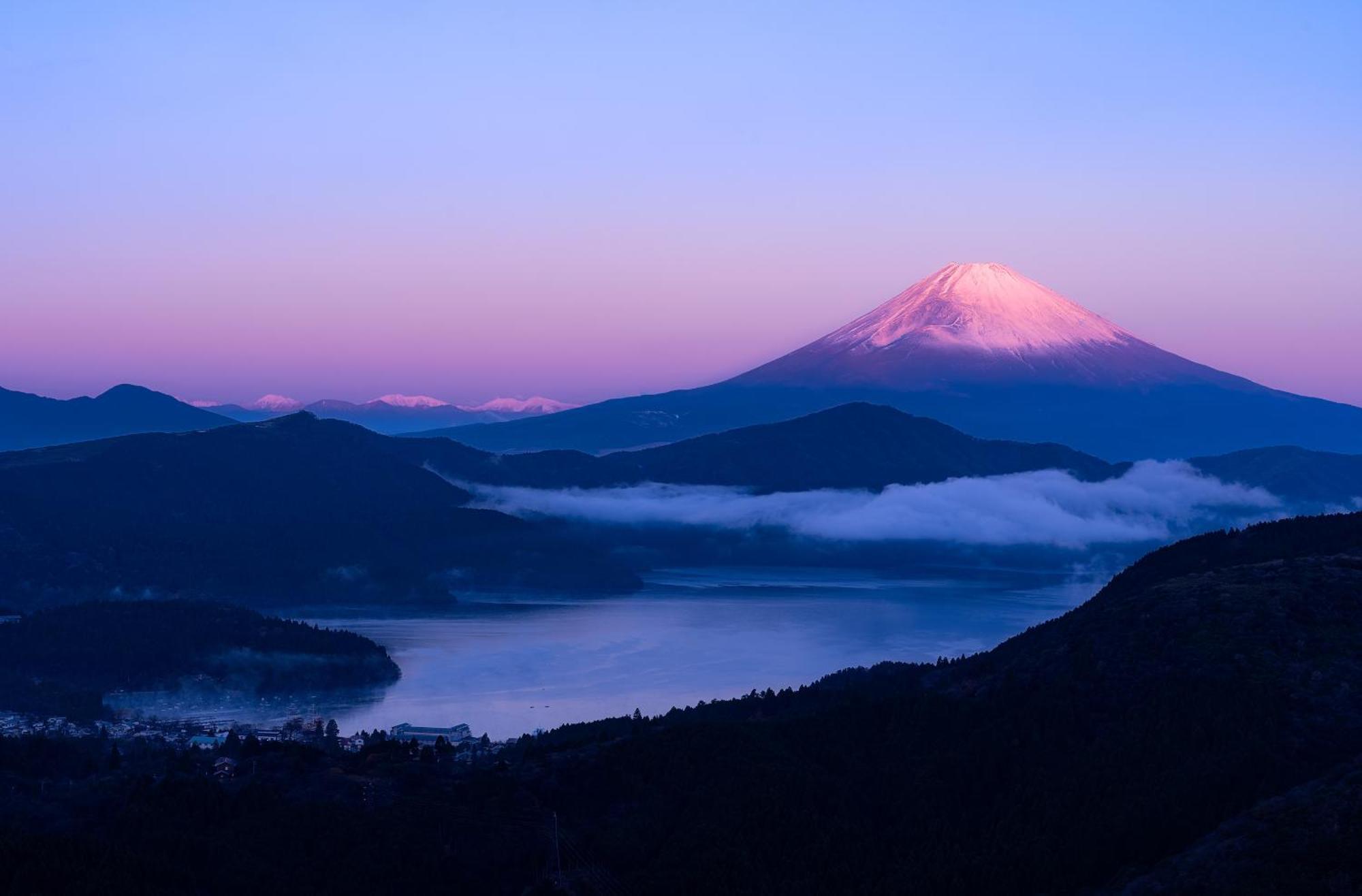 Отель Oku Yugawara Sansuirou Экстерьер фото