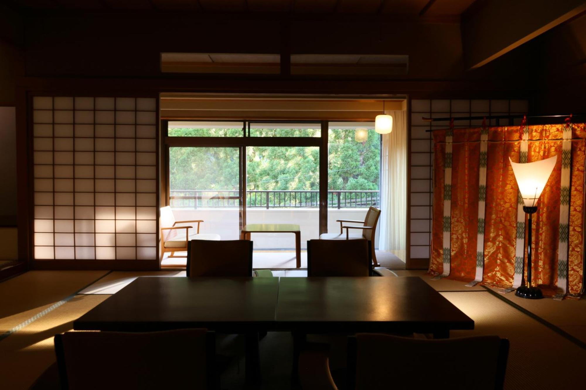 Отель Oku Yugawara Sansuirou Экстерьер фото