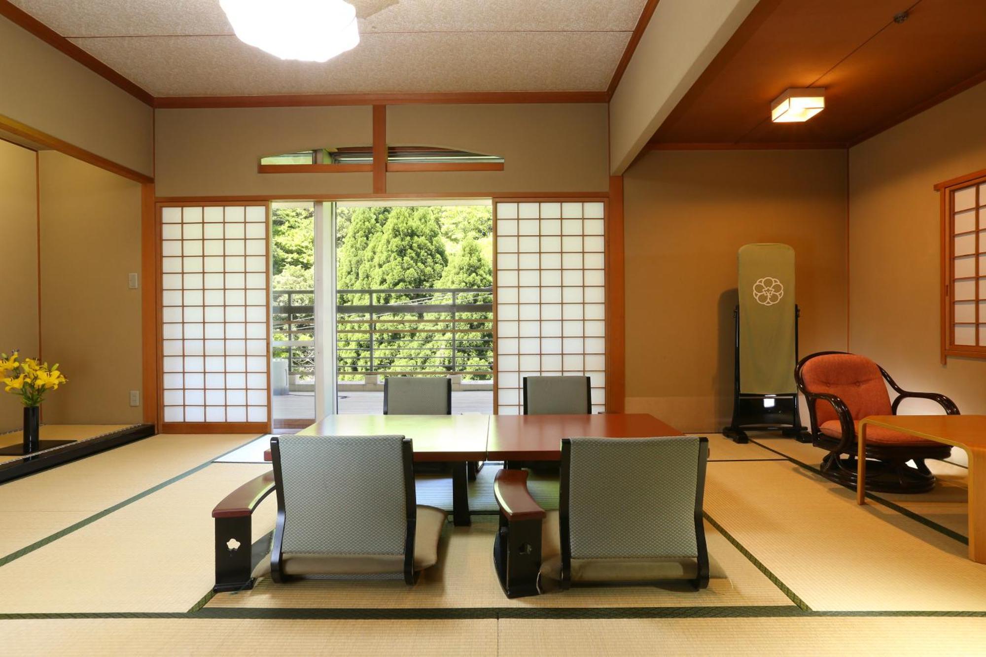 Отель Oku Yugawara Sansuirou Экстерьер фото
